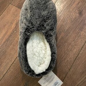 Target Gray and White Women's Slippers